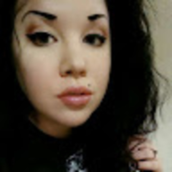 Meet your Posher, Granny - Picture 1 of 1